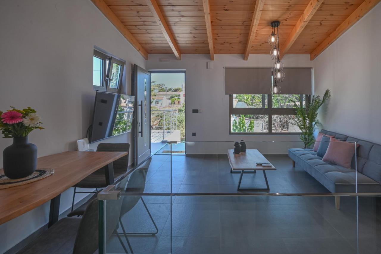 Villa Garifalia With Sauna & Hydromassage
